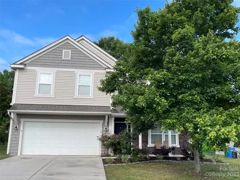 623 Smokehouse Ln, Albemarle, NC 28001