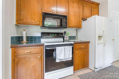427 Double Eagle Trce, Clover, SC 29710 photo 10