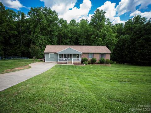 129 Colony Dr, Kings Mountain, NC 28086