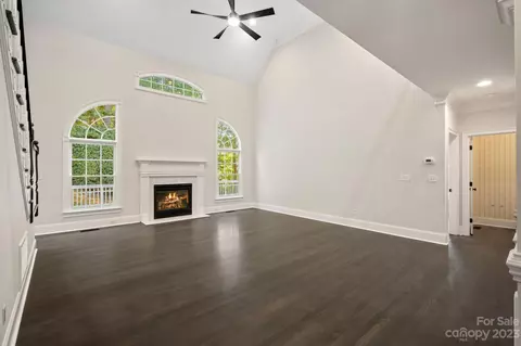 19927 River Falls Dr, Davidson, NC 28036 photo 9