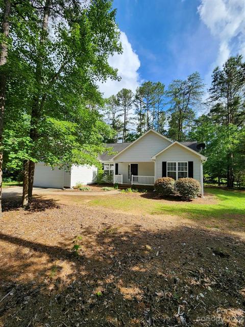 958 Bay Dr, Oakboro, NC 28129
