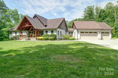 1220 Bridges Acres Rd, Kannapolis, NC 28083