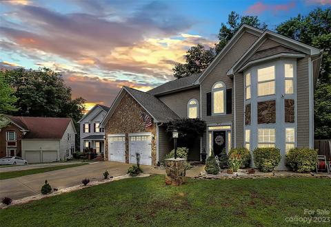 7412 Wapiti Ct, Charlotte, NC 28273