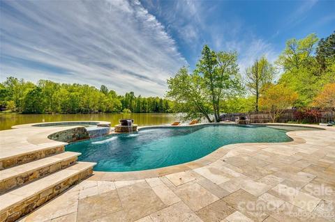 1869 Silverwood Dr, Fort Mill, SC 29715
