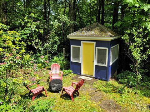 6793 Gingercake Rd, Newland, NC 28657 photo 4