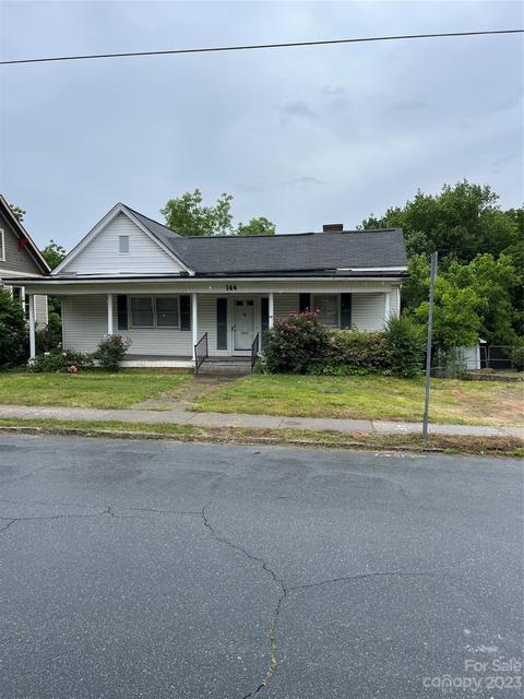 144 Spring St, Concord, NC 28025