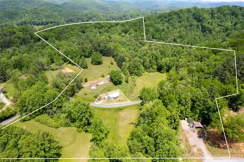 381 Pole Miller Ext, Brevard, NC 28712