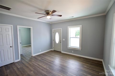 43 Cedar St, Salisbury, NC 28144 photo 4