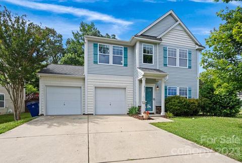 2305 Lake Vista Dr, Mount Holly, NC 28120