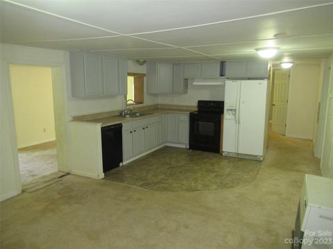 2181 Lofty Pine Ln, Lenoir, NC 28645 photo 6