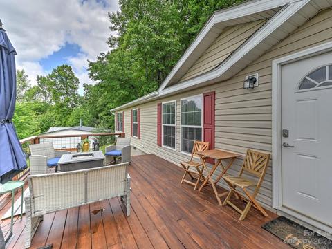 30 Danielle Dr, Penrose, NC 28766 photo 4
