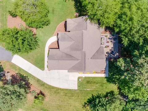 5852 Johnson Rd, Clover, SC 29710 photo 35