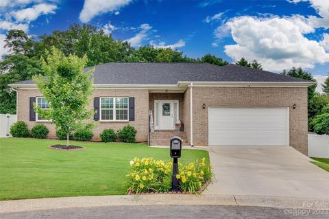 2086 Egret Ct, Rock Hill, SC 29732
