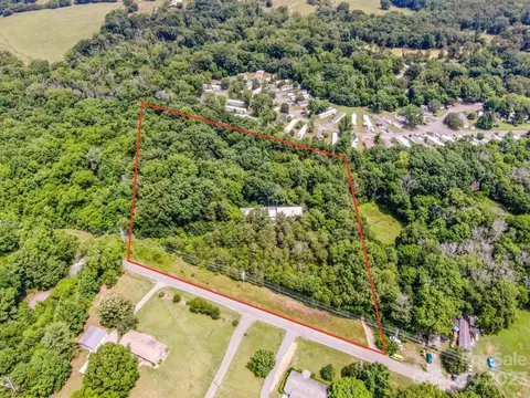 1400 Burlwood Rd, Concord, NC 28025