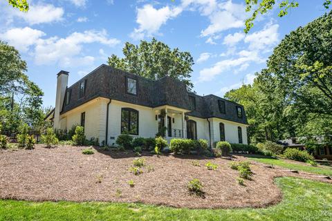 3000 Shaker Dr, Charlotte, NC 28210