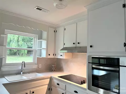 35 Circle Loop, Stony Point, NC 28678 photo 9