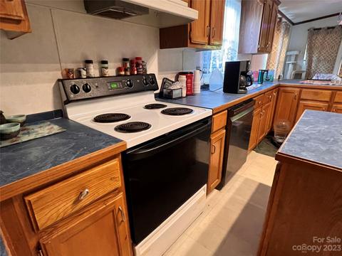 4738 Ruby Ln, Morganton, NC 28655 photo 14