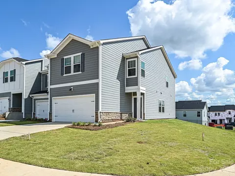 3800 Shider Ln, Kannapolis, NC 28081