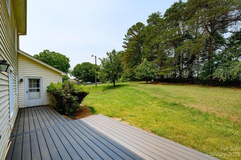 1171 37th Avenue Dr, Hickory, NC 28601 photo 12
