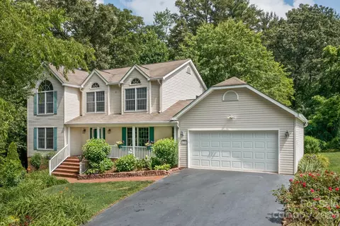 130 Caldonia Dr, Candler, NC 28715
