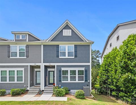 1010 Sharon Towns Dr, Charlotte, NC 28210