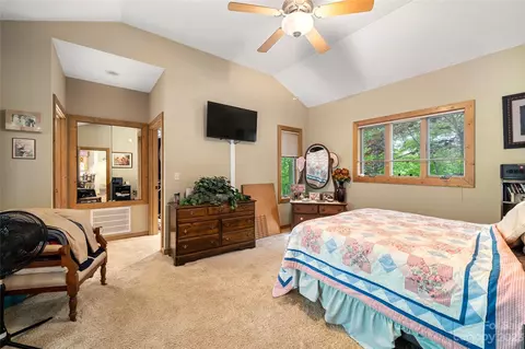 193 Eagle Ridge Rd, Clyde, NC 28721 photo 18