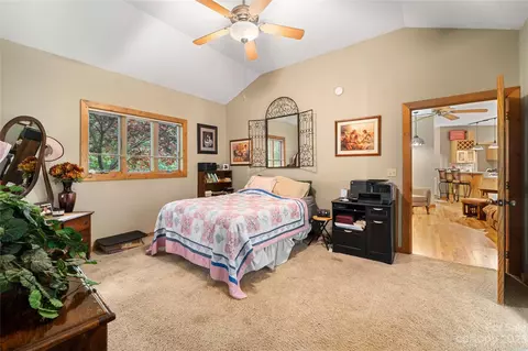 193 Eagle Ridge Rd, Clyde, NC 28721 photo 17