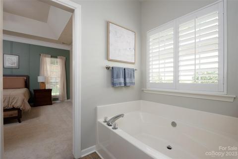 7219 Sedgebrook Dr W, Stanley, NC 28164 photo 15