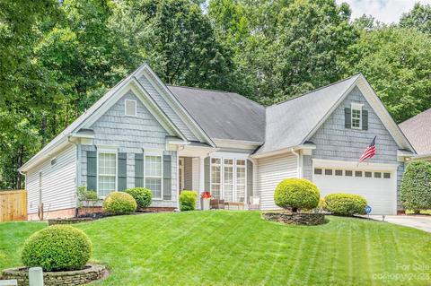 7219 Sedgebrook Dr W, Stanley, NC 28164