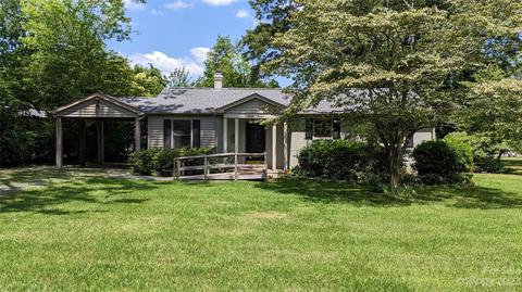 1113 Myrtle Dr, Rock Hill, SC 29732