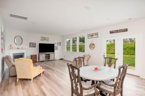 10063 Carousel Corral Dr, Midland, NC 28107 photo 6