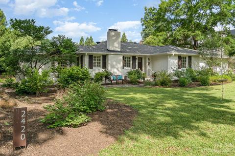 2420 Danbury St, Charlotte, NC 28211