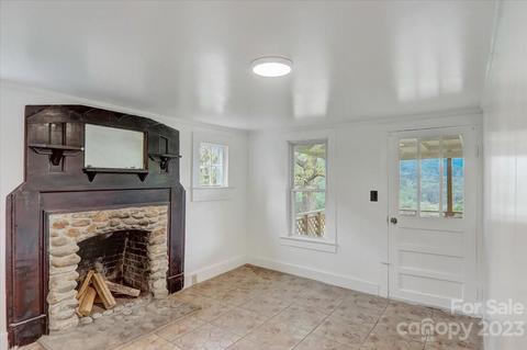 214 Plank Rd, Canton, NC 28716 photo 10