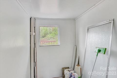 214 Plank Rd, Canton, NC 28716 photo 21