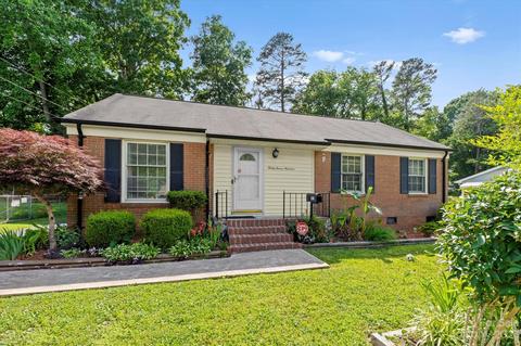 3700 Slagle Dr, Charlotte, NC 28215