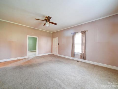 301 E 2nd St, Kannapolis, NC 28083 photo 13