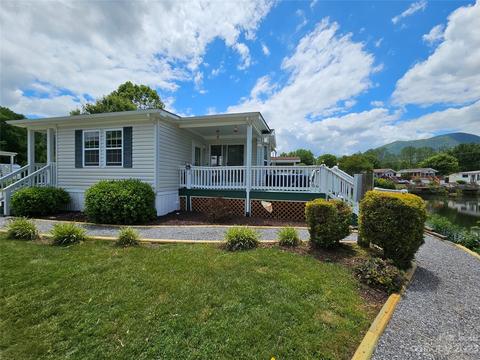 168 Pike Pt, Waynesville, NC 28785