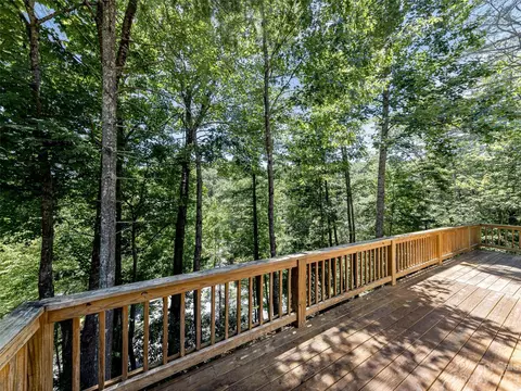 89 Canvasback Ct, Brevard, NC 28712 photo 13
