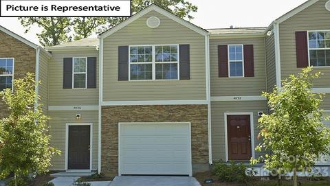 8013 Murray Branch Dr, Charlotte, NC 28216
