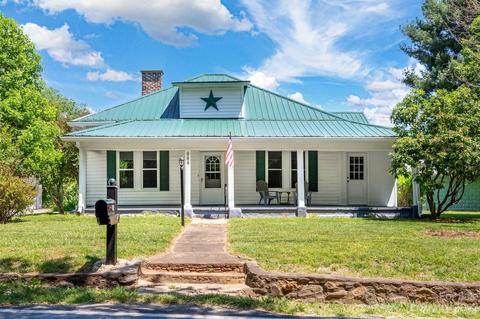 884 Canton Rd, Canton, NC 28716