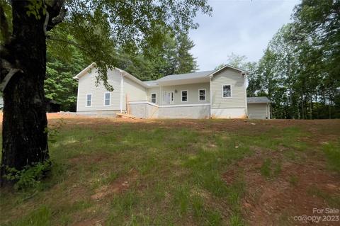 200 Crestview Hts, Sylva, NC 28779