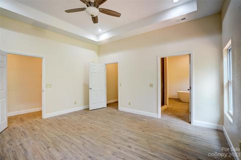 200 Crestview Hts, Sylva, NC 28779 photo 8