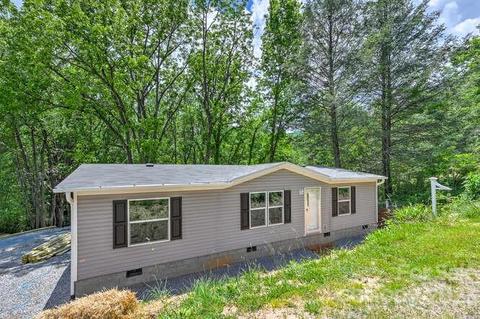 1222 Edwards Cove Rd, Waynesville, NC 28786