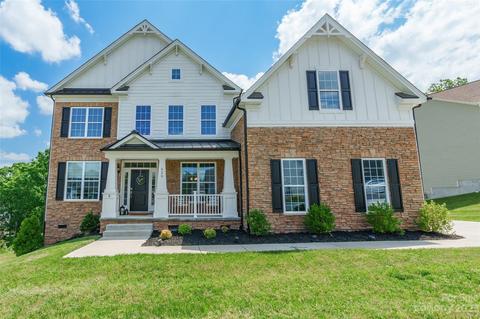 529 Abelia Ln, Tega Cay, SC 29708