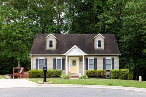 2000 Bunker Ct, Kannapolis, NC 28081