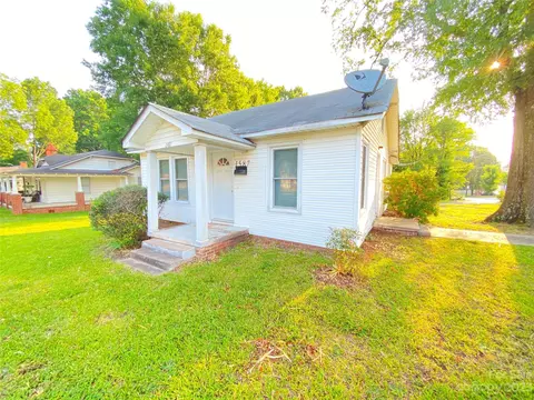 1587 Dale Earnhardt Blvd, Kannapolis, NC 28083