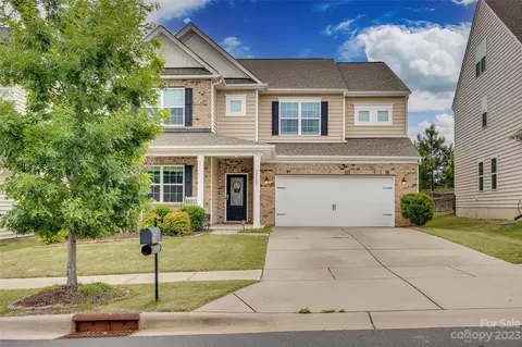 15103 Springwood Estate Dr, Charlotte, NC 28273
