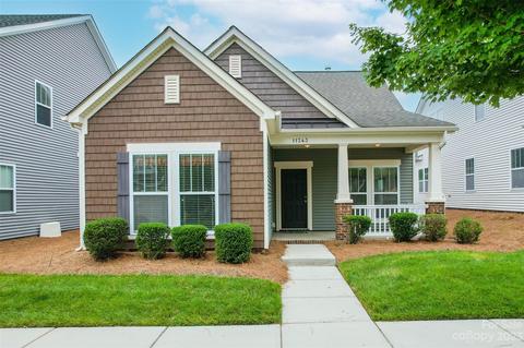 11243 Skytop Dr, Huntersville, NC 28078