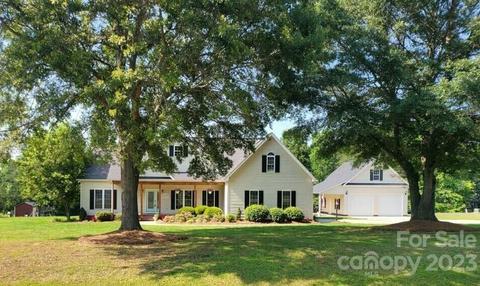 501 Pearl Place Ln, York, SC 29745
