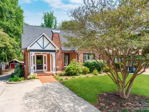 107 7th Ne Ave, Hickory, NC 28601
